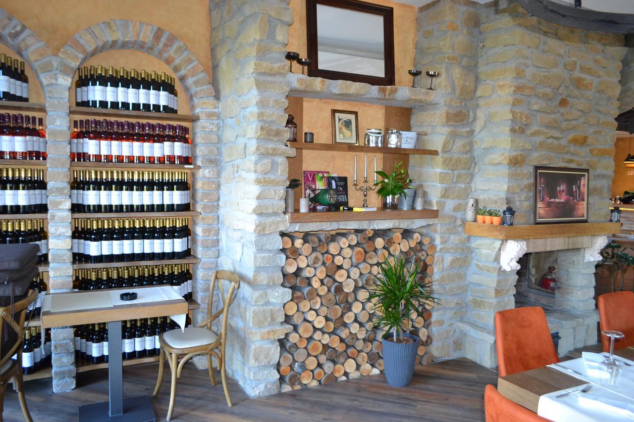 Garni Hotel Chicha - Winery Skrbic Belgrad Dış mekan fotoğraf
